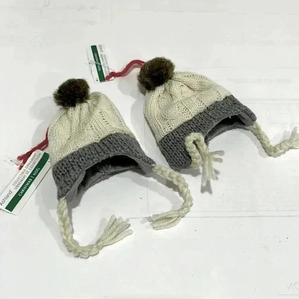 Ashland Ornaments